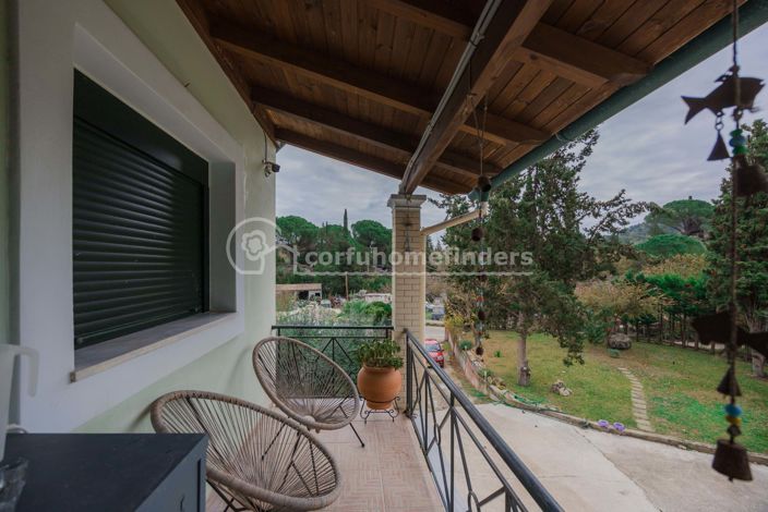 Image No.8-3 Bed House for sale