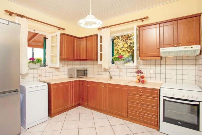 Image No.11-4 Bed House for sale