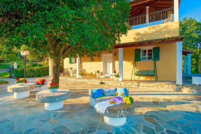 Image No.5-4 Bed House for sale