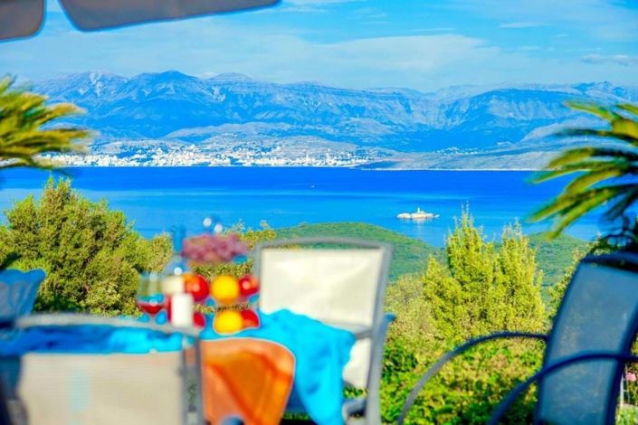 Image No.7-4 Bed House for sale