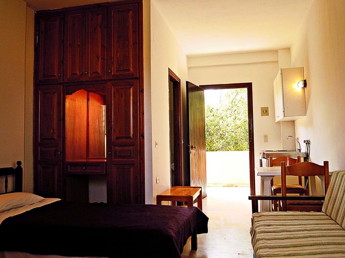 Image No.4-14 Bed Property for sale