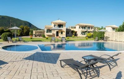 5 Bed House for sale