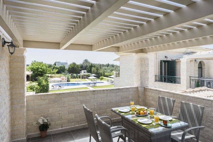 Image No.16-5 Bed House for sale