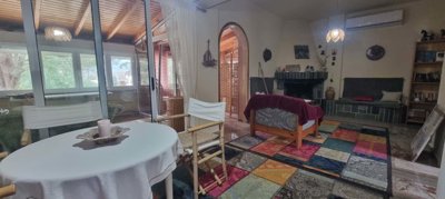 3d66f1bf-5ab8-44bb-8886-8d2763d4b5de