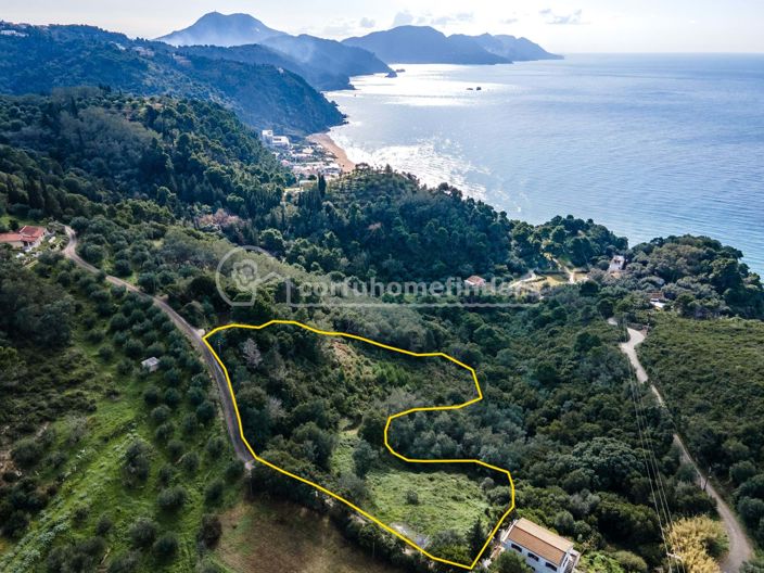 Image No.4-3 Bed Land for sale