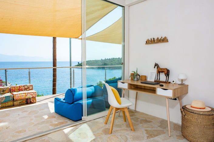 Image No.11-3 Bed House for sale