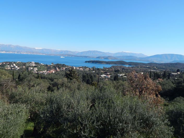 Image No.14-3 Bed House for sale