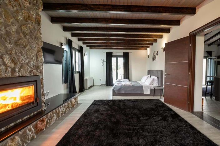 Image No.9-7 Bed House for sale