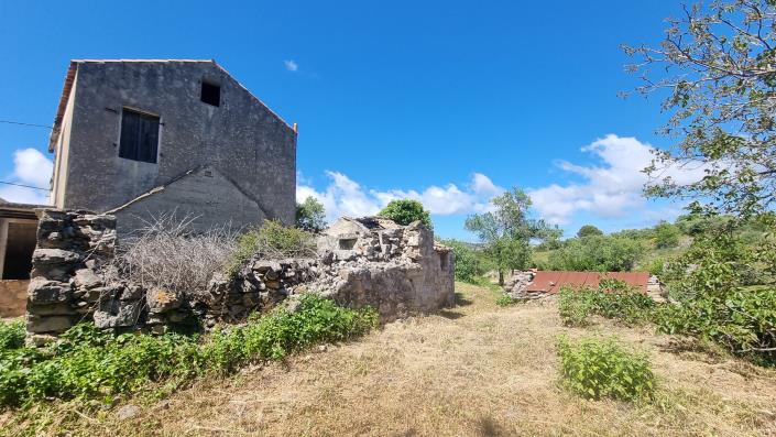 Image No.3-3 Bed House for sale