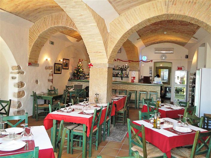 Image No.4-3 Bed House for sale