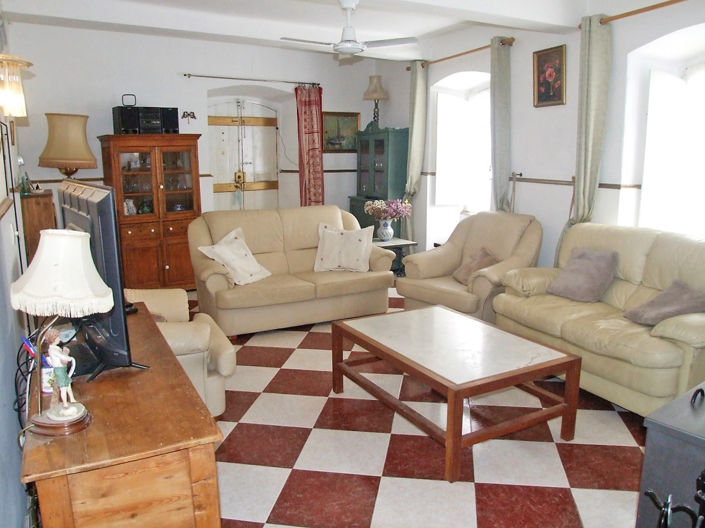 Image No.2-2 Bed House for sale