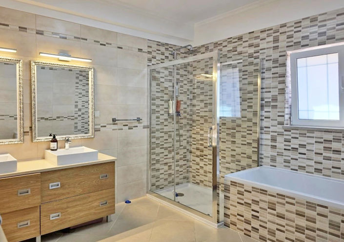 Image No.8-4 Bed Villa for sale