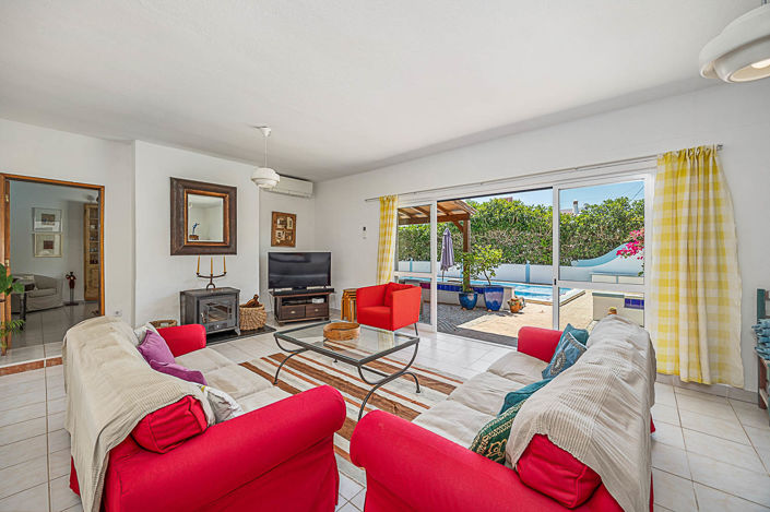 Image No.4-4 Bed House for sale