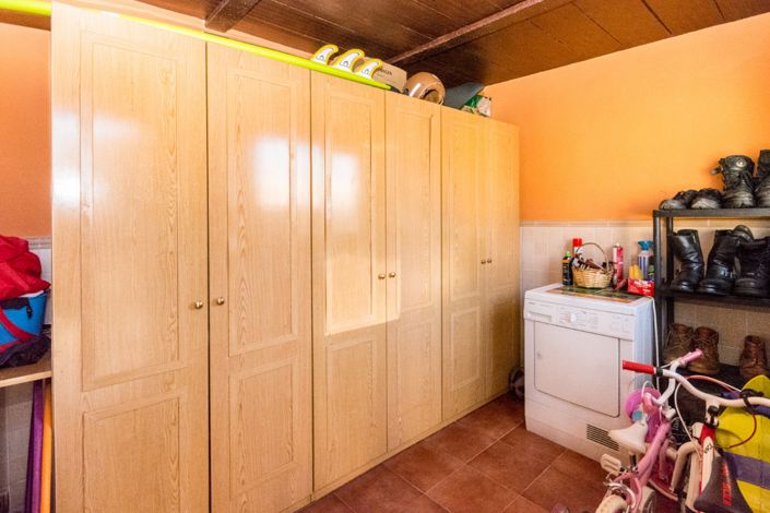 Image No.29-3 Bed Villa for sale