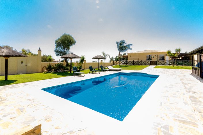 Image No.3-3 Bed Villa for sale