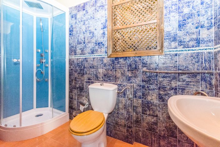 Image No.43-3 Bed Villa for sale