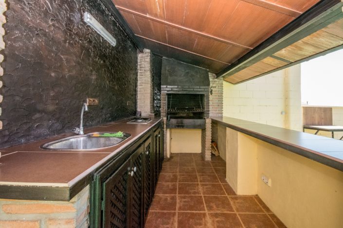 Image No.45-3 Bed Villa for sale