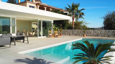 4 Bed Villa for sale