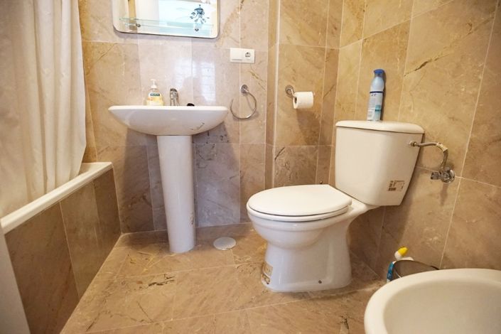 Image No.9-2 Bed Apartment for sale