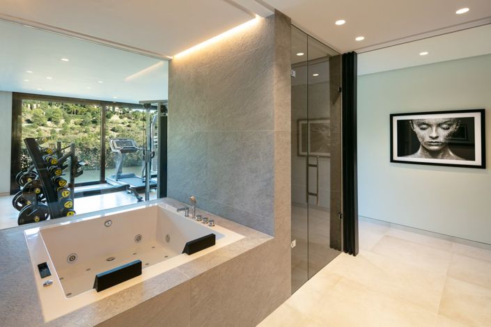 Image No.12-5 Bed Villa for sale