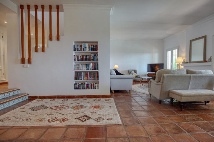 Image No.25-4 Bed Villa for sale