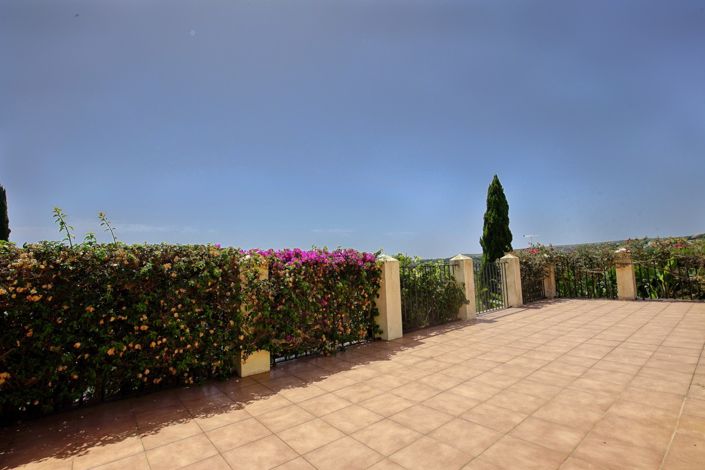 Image No.29-4 Bed Villa for sale