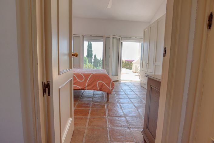 Image No.33-4 Bed Villa for sale