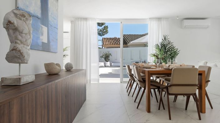 Image No.4-5 Bed Villa for sale