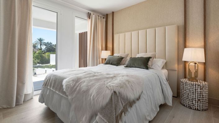 Image No.6-5 Bed Villa for sale