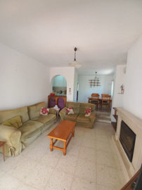 4-c23c0f86247804fa50226aecd8b0b2c8