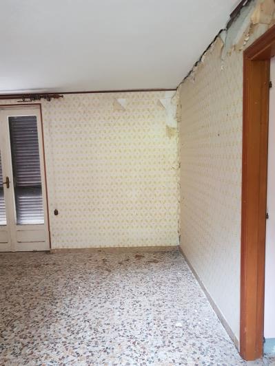 Image No.12-3 Bed Country House for sale