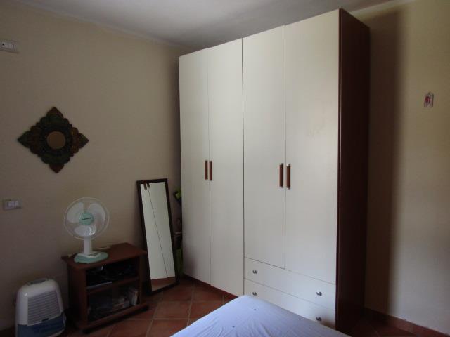 Image No.12-1 Bed Townhouse for sale