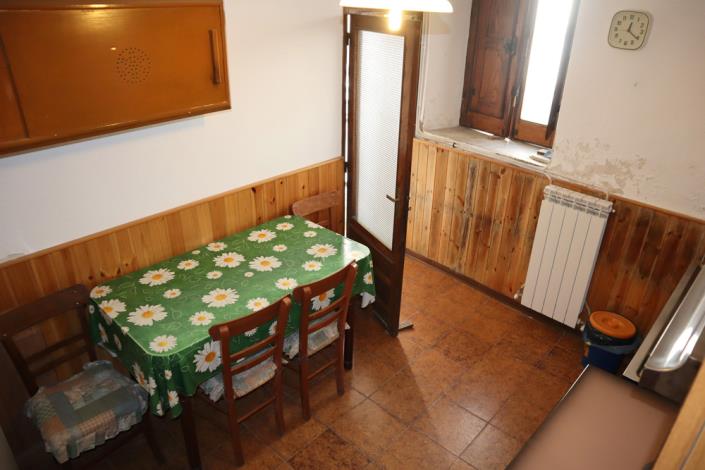 Image No.8-4 Bed Townhouse for sale