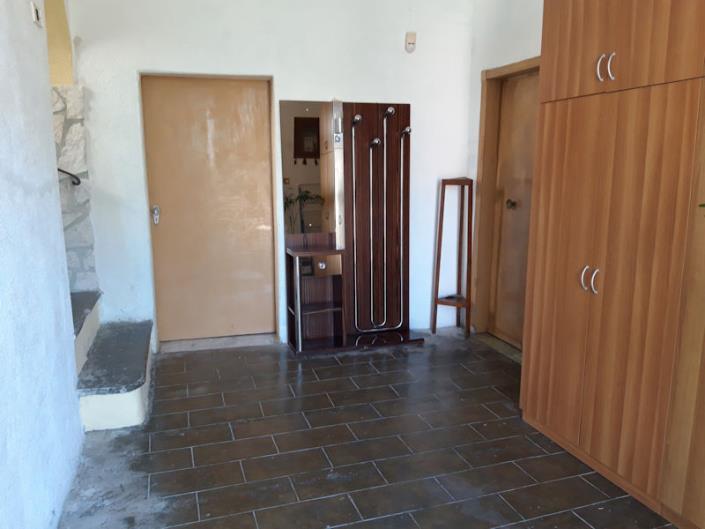 Image No.17-2 Bed House for sale