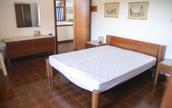 Image No.20-6 Bed Villa / Detached for sale