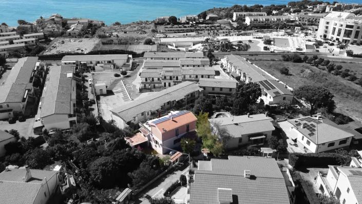 Image No.2-3 Bed Villa for sale