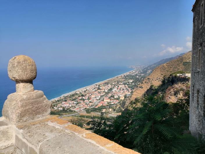 Image No.18-3 Bed Apartment for sale