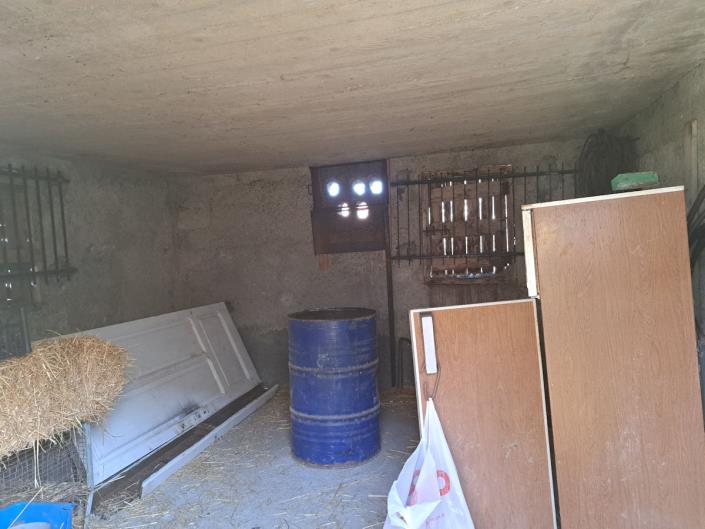 Image No.15-1 Bed Country Property for sale