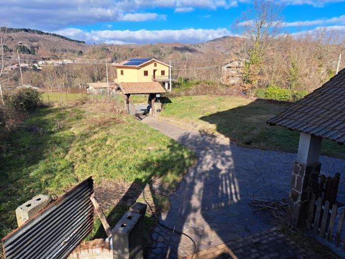 Image No.26-6 Bed House for sale