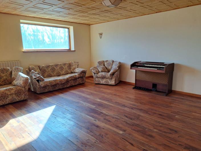 Image No.33-6 Bed House for sale