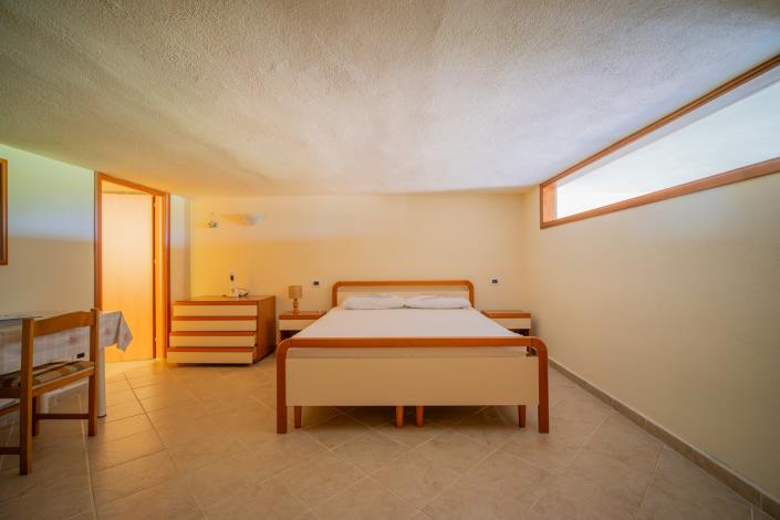 Image No.10-4 Bed Villa for sale