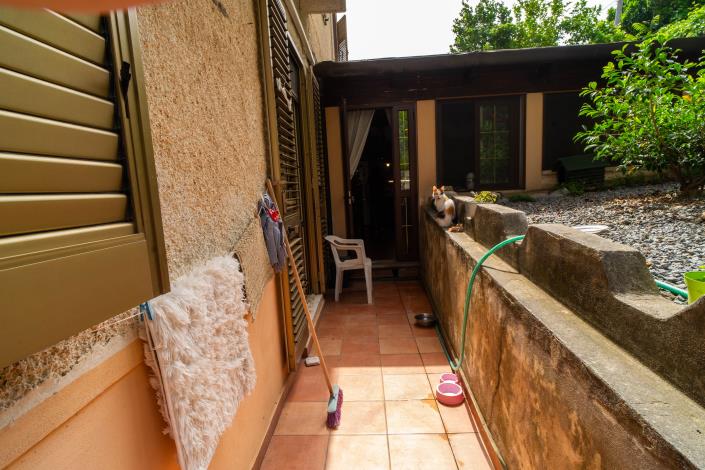 Image No.13-2 Bed Townhouse for sale