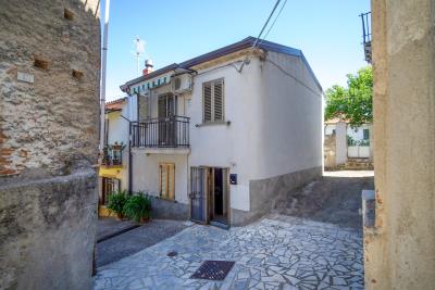 1 - Cosenza, Townhouse