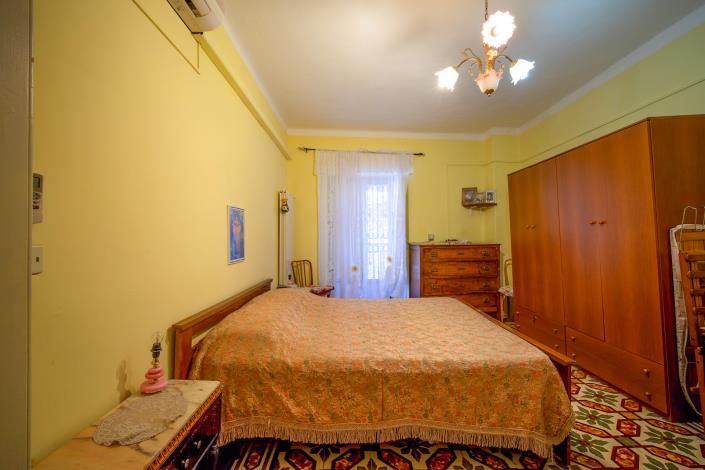 Image No.4-2 Bed Townhouse for sale