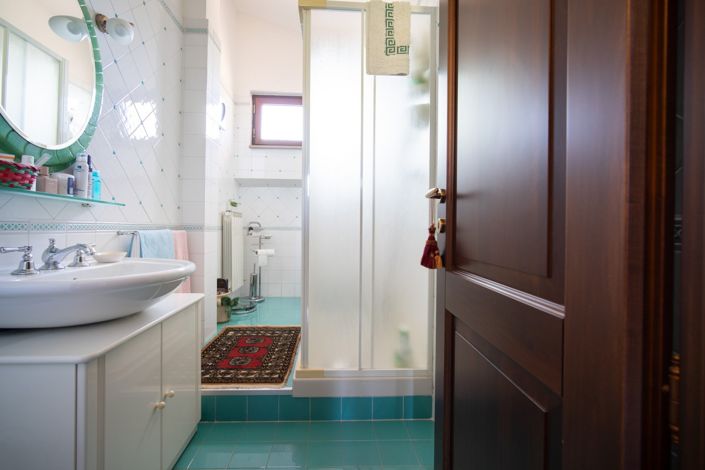 Image No.3-5 Bed Villa for sale