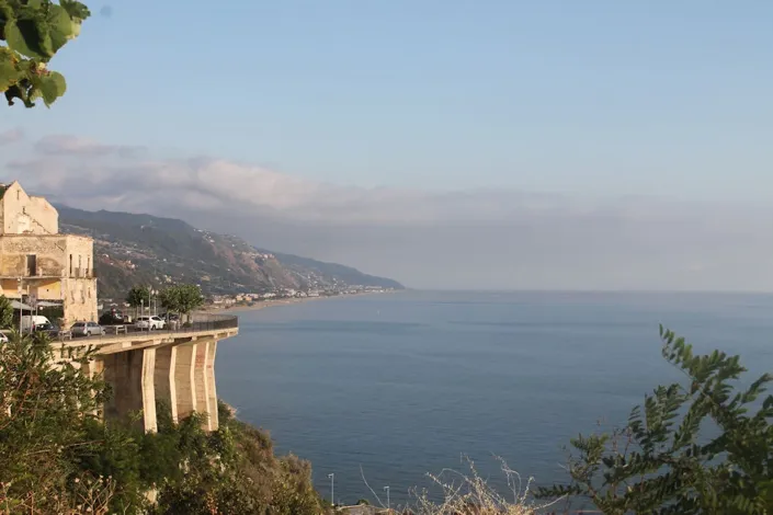 Image No.32-4 Bed Farmhouse for sale