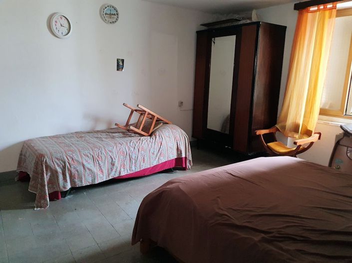 Image No.6-1 Bed Property for sale