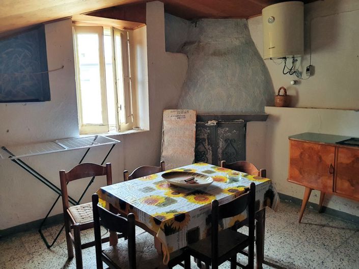 Image No.9-1 Bed Property for sale