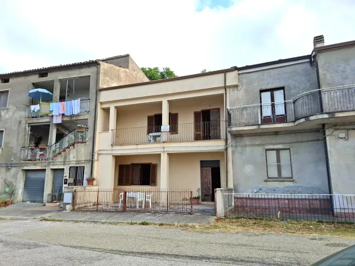 Image No.26-2 Bed House for sale