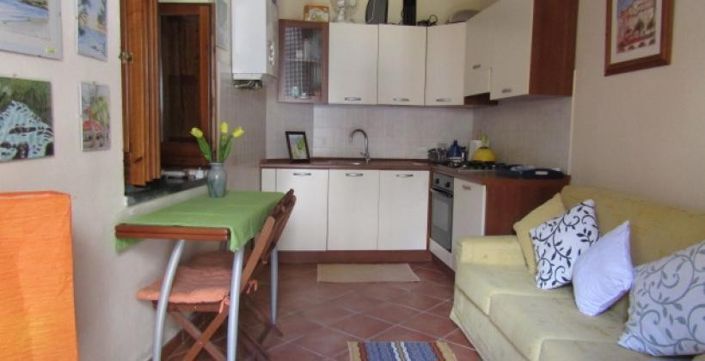 Image No.5-1 Bed House for sale